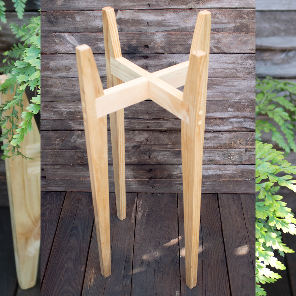 Pedestal madera 60 cms.